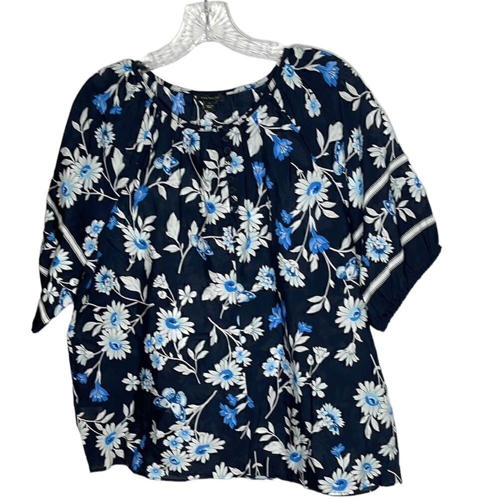 Ann Taylor Navy/Blue Flowered Butterfly Puffy Sleeve Blouse. Size Large.